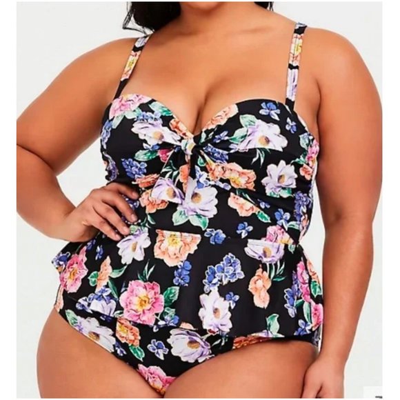torrid Other - Torrid 5 F Black Floral Tie Front Peplum Underwire Midkini Tankini Top 5X 28